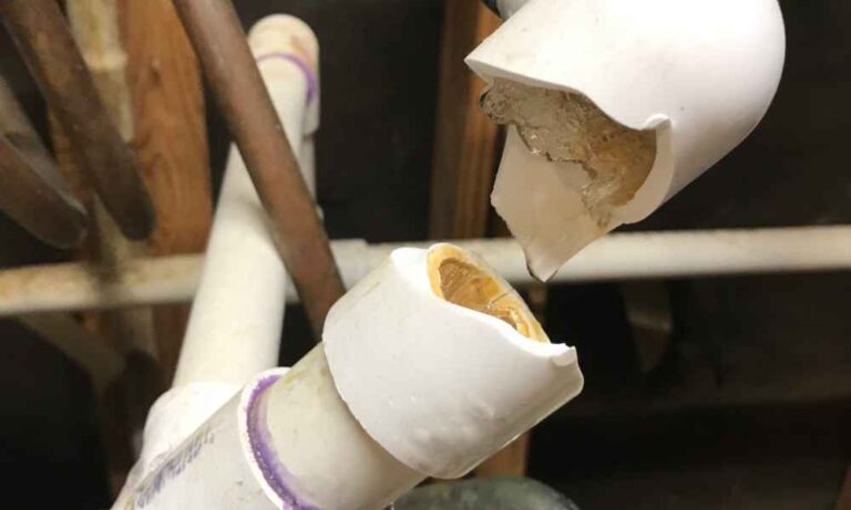 How to Prevent Pipes from Freezing