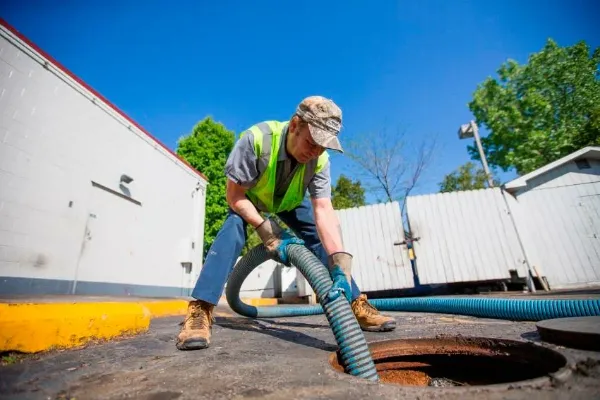 Sewage-Cleanup