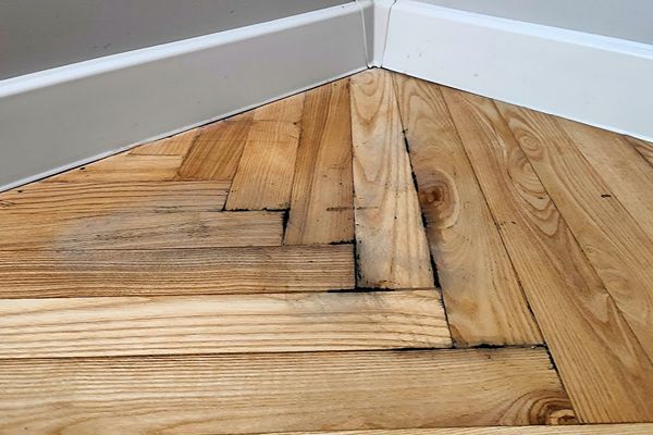 Hardwood Floor Drying in Frisco, TX 2 Wooden floor with water damage in a Frisco home